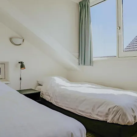 Holiday home 3 Bedroom Pet Friendly In Uitgeest