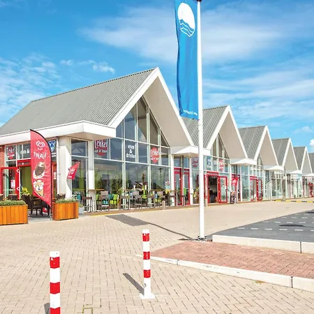 3 Bedroom Pet Friendly In Holiday home Uitgeest
